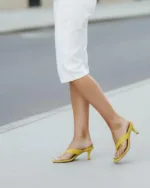 So Chic by VSK Ning Δερμάτινα Mules Κίτρινα