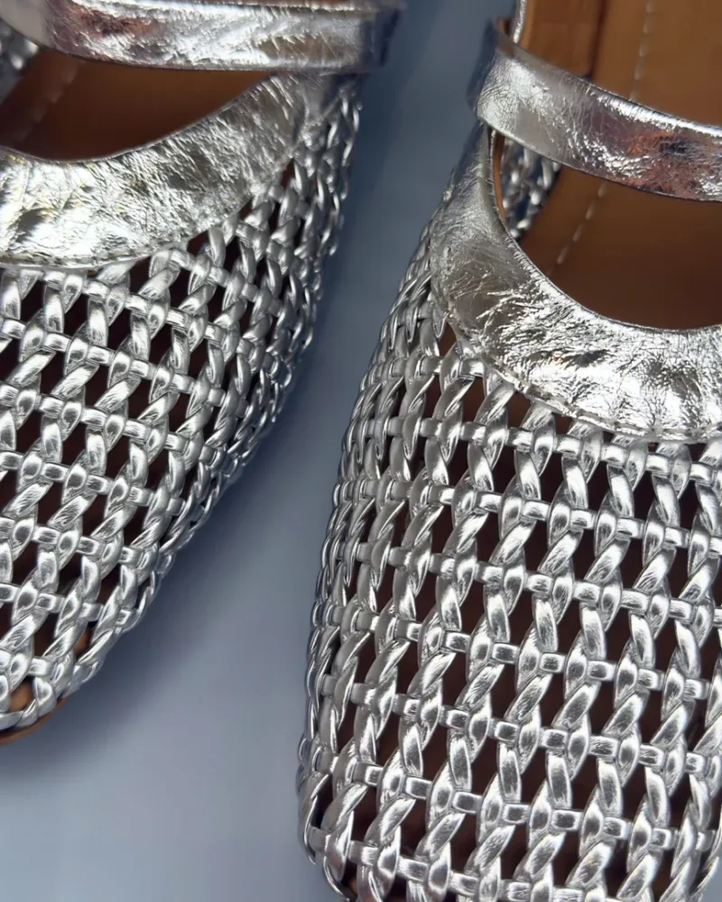 So Chic Δερμάτινα Ασημί Πλεκτά Mules Flat