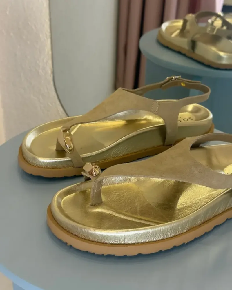 So Chic Δερμάτινα Flat Σανδάλια Reina