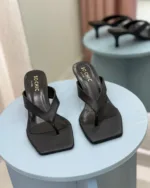 So Chic Ning Δερμάτινα Mules Μαύρα